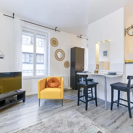 Boss Gare Confort Netflix Climatisation Portable Cours Jean Jaures & Marche Local Grenoble Exterior photo