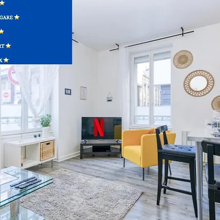 Boss Gare Confort Netflix Climatisation Portable Cours Jean Jaures & Marche Local Grenoble Exterior photo