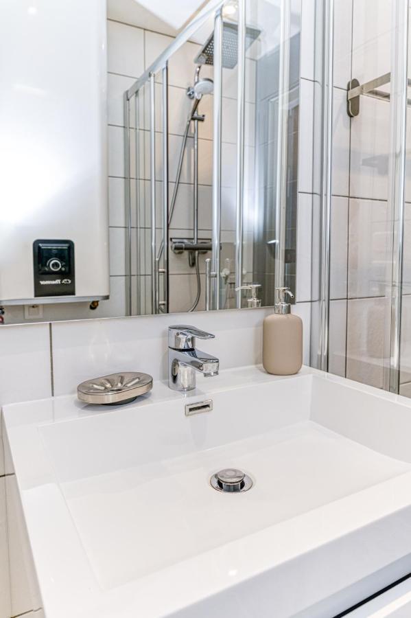 Boss Gare Confort Netflix Climatisation Portable Cours Jean Jaures & Marche Local *